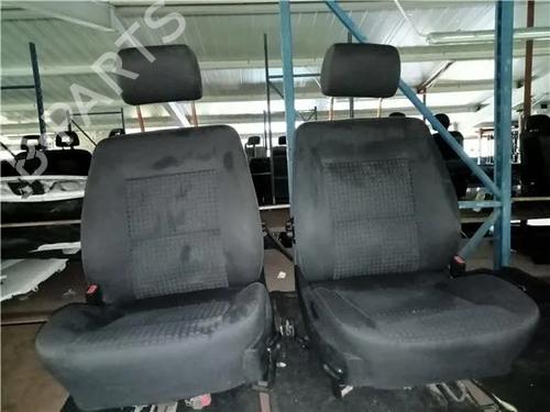 Used Seats set AUDI 100 C3 Saloon (443, 444) 2.0 Cat (115 hp) 23909520