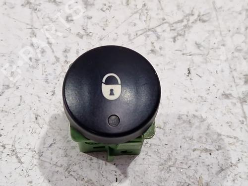 Used Switch CITROËN BERLINGO / BERLINGO FIRST Box Body/MPV (M_) 1.6 HDI 90 (MB9HX, MC9HX) (90 hp) 30458591