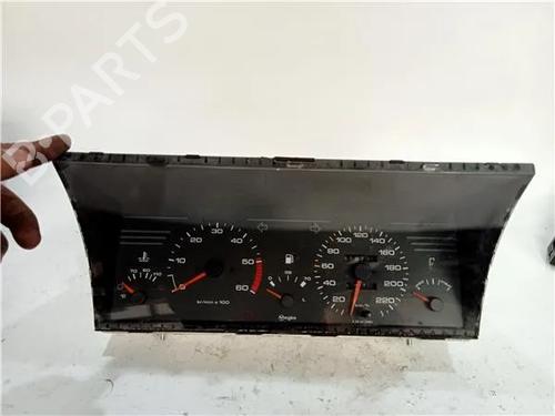 Used Instrument cluster PEUGEOT 405 I Break (15E) 1.9 (95 hp) 23910953