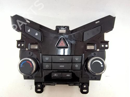 Used Climate control CHEVROLET CRUZE (J300) 2.0 CDI (163 hp) 25017427