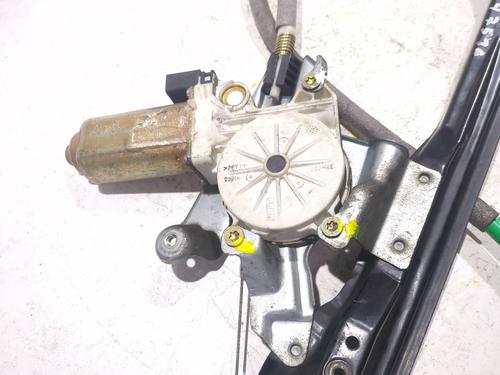 Lève-vitre avant gauche FORD FOCUS II (DA_, HCP, DP) 1.6 TDCi | BP30002890C22 