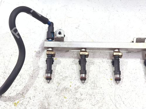 Used Injection rail Injection rail 39638133 39638133