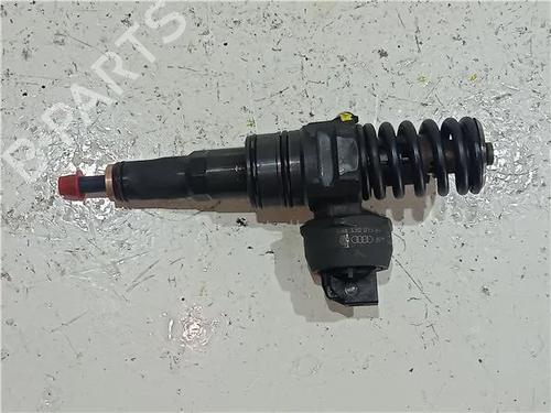 Used Injector AUDI A3 (8P1) 2.0 TDI 16V quattro (140 hp) 23923051