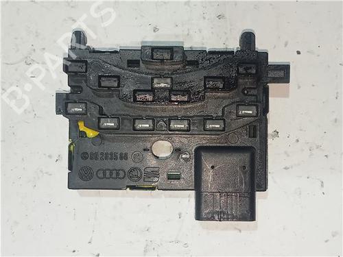Used Electronic module AUDI A3 Convertible (8P7) 1.9 TDI (105 hp) 23919055