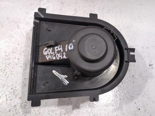 Varmeblæser VW GOLF IV (1J1) 1.9 TDI (90 hp) 30962923