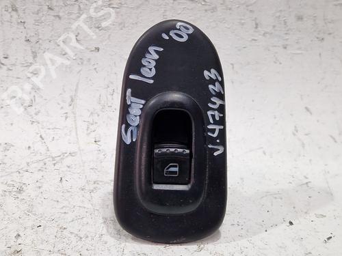 Used Right front window switch SEAT LEON (1M1) 1.9 SDI (68 hp) 30193071