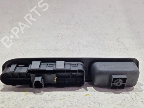 Interrupteur de vitre avant droite PEUGEOT 307 SW (3H) 1.6 HDI 110 | BP29886078I26