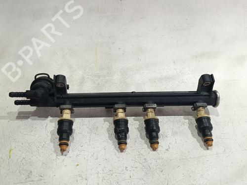 Used Injection rail Injection rail VW VENTO (1H2) 2.0 (115 hp) 40255880 40255880