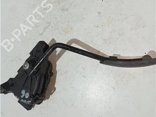 Pédale SUZUKI SWIFT III (MZ, EZ) 1.3 4x4 (RS 413, ZD11S) (92 hp) 23929206