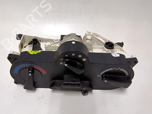 Commande Chauffage MITSUBISHI CARISMA (DA_) 1.6 (DA1A) (103 hp) 25710693