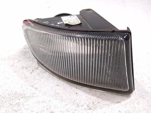 Faro antinebbia anteriore destri TOYOTA AVENSIS Liftback (_T22_) 2.0 TD (CT220_, CT220R) (90 hp) 31869198