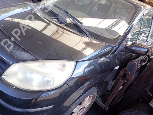 Brugte RENAULT SCÉNIC II (JM0/1_)  1.5 dCi (JM0F)  4946382