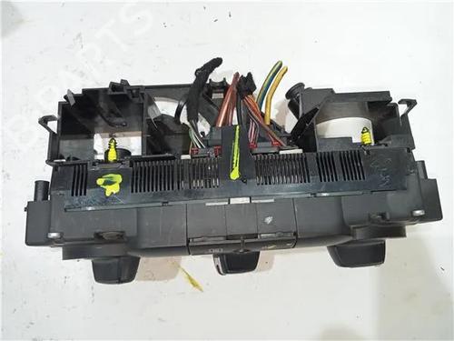 Climate control SEAT LEON (1P1) 2.0 TDI 16V | BP23932399I5 
