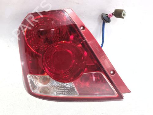 Used Left taillight DAEWOO KALOS Saloon (KLAS) 1.4 (94 hp) 31873301