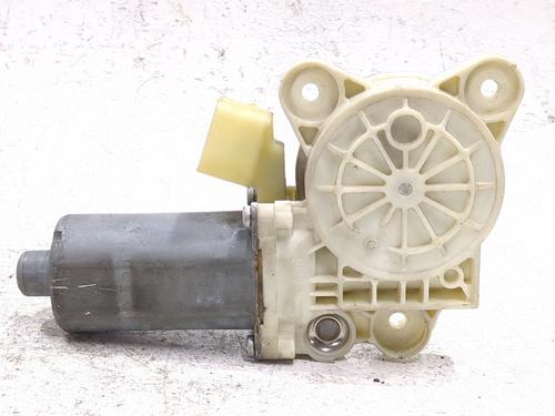 left-front-window-motor-mercedes-benz-e-class-w211-2002-2003-2004-2005-2006-2007-2008-2009-32009755 main image