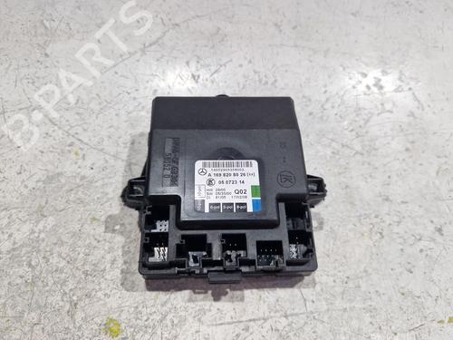 Used Electronic module Electronic module MERCEDES-BENZ B-CLASS Sports Tourer (W245) B 180 CDI (245.207) (109 hp) 34114297 34114297