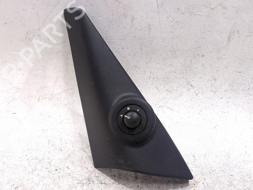 Comando specchietti Comando specchietti FIAT 500L (351_, 352_) 1.6 D Multijet (199LYE1B) (120 hp) 33931152 33931152