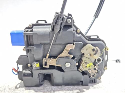 Front right lock SKODA FABIA I (6Y2) 1.9 SDI | BP30537632C97