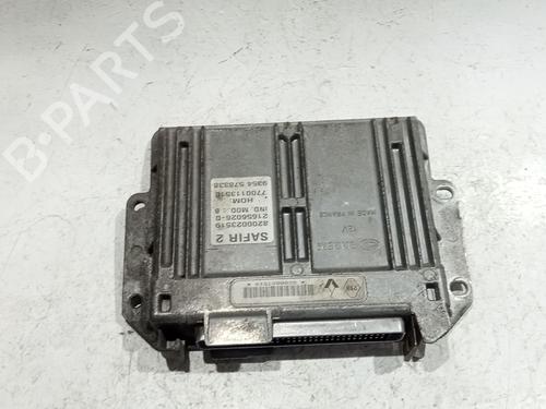 Used Electronic module RENAULT TWINGO I (C06_) 1.2 (C066, C068) (58 hp) 31706743