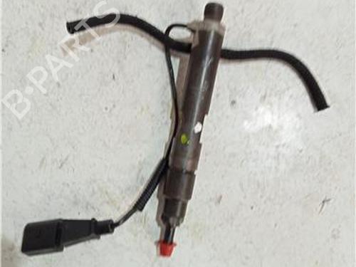 Used Injector SEAT LEON (1M1) 1.9 TDI (110 hp) 23929846