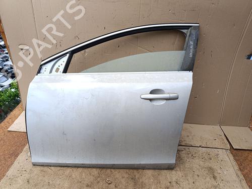 left-front-door-volvo-v40-hatchback-525-2012-2013-2014-2015-2016-2017-2018-2019-39431948 main image