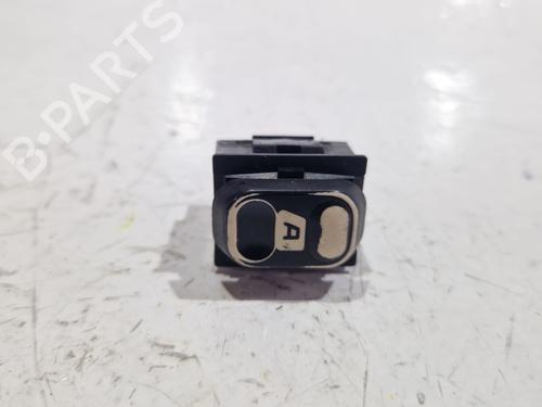 Used Left front window switch Left front window switch PEUGEOT 806 Van (AF_) 2.0 (AFRFNC) (136 hp) 34624503 34624503