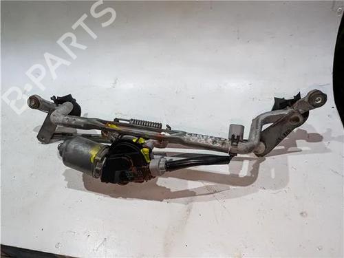 Used Front wiper motor TOYOTA VERSO (_R2_) 1.6 (ZGR20_, ZGR20R) (132 hp) 23924513