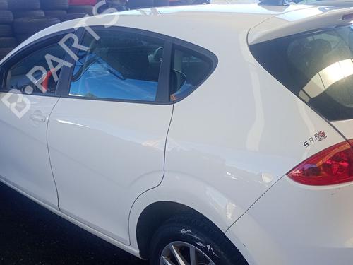 Right headlight SEAT LEON (1P1) 1.6 TDI | BP39228137C29 - Image 13