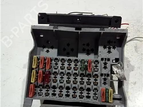 Used Fuse box Fuse box 23926079 23926079