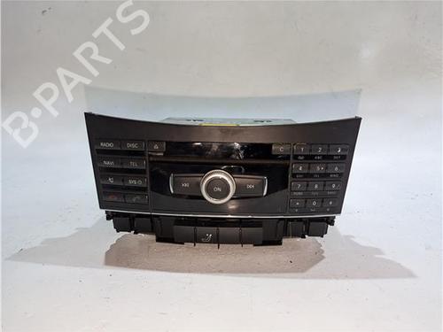 Used Radio MERCEDES-BENZ E-CLASS (W212) E 220 CDI / BlueTEC (212.001, 212.002) (170 hp) 23925408