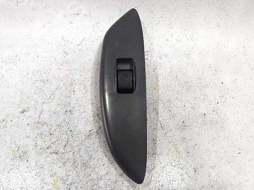 Used Right front window switch Right front window switch TOYOTA YARIS (_P1_) 1.0 (SCP10_, SCP10R) (68 hp) 33618149 33618149