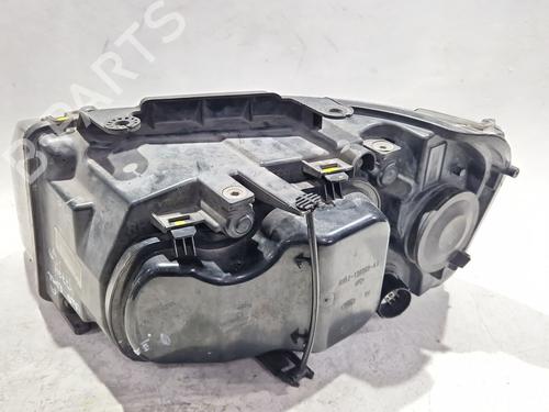 Right headlight LAND ROVER FREELANDER 2 (L359) 2.2 TD4 4x4 | BP29938121C29