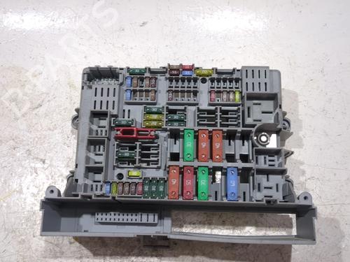 Used Fuse box BMW 3 (E90) 320 d (163 hp) 26579397