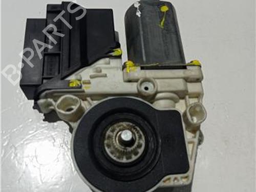 Used Right front window motor SEAT IBIZA III (6L1) 1.9 TDI (131 hp) 23912206