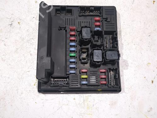 Used Fuse box NISSAN QASHQAI I (J10, NJ10) 2.0 dCi (150 hp) 23902502