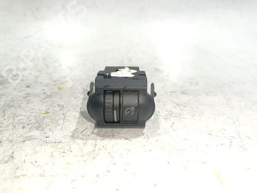 Headlight adjuster motor VW GOLF VI (5K1) 2.0 R 4motion | BP39956415E19 - Image 5