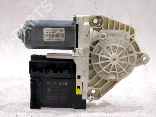 BP28599408E20 main image