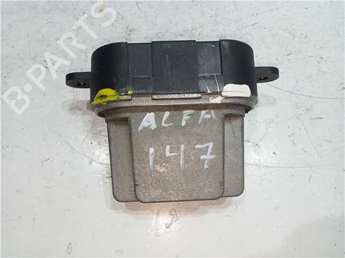 Used Heater resistor ALFA ROMEO 147 (937_) 1.6 16V T.SPARK ECO (937.AXA1A, 937.BXA1A) (105 hp) 23916180