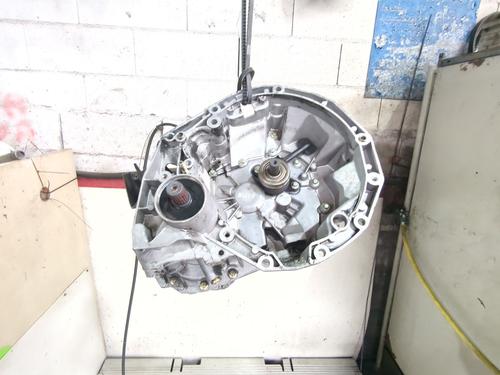 gearbox-renault-laguna-ii-bg01_-2001-2002-2003-2004-2005-2006-2007-36017392 main image