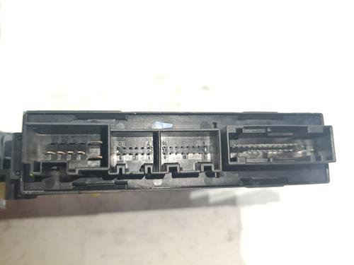 Right front window motor AUDI A4 B7 (8EC) 2.0 TDI 16V | BP39226480E20 - Image 6