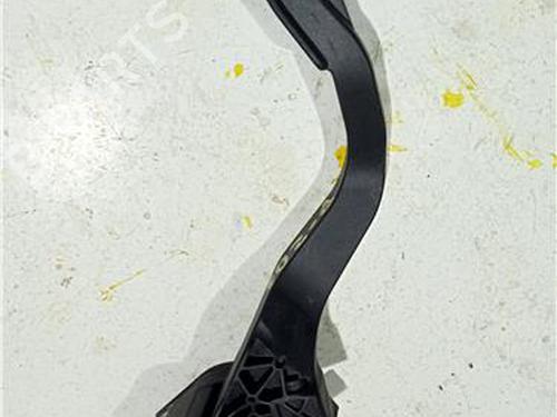 Pedal PEUGEOT 206 SW (2E/K) 1.4 (75 hp) 23930633