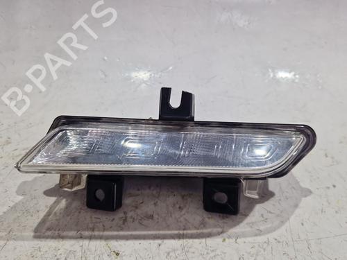 Used Left front fog light Left front fog light RENAULT CLIO IV (BH_) 1.2 TCe 120 (BHAU) (118 hp) 34622145 34622145