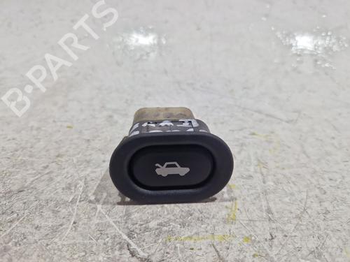 Used Switch Switch SAAB 900 II Convertible 2.0 -16 Turbo (185 hp) 34004511 34004511