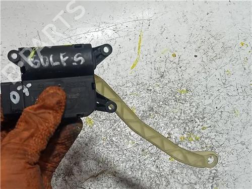 Elektronische module VW GOLF V (1K1) 2.0 TDI 16V | BP23915943M83 