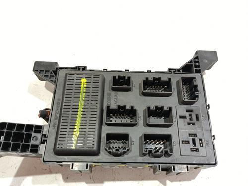 Fuse box JAGUAR X-TYPE I (X400) 2.2 D | BP37088899E1 - Image 4