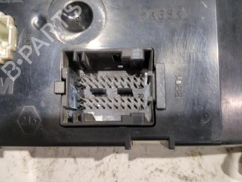 Sikringsdose RENAULT MASTER II Van (FD) 2.5 dCi 100 (FD0U, FD0V, FD3U, FD3V, FD8U, FD8V) | BP24202237E1 