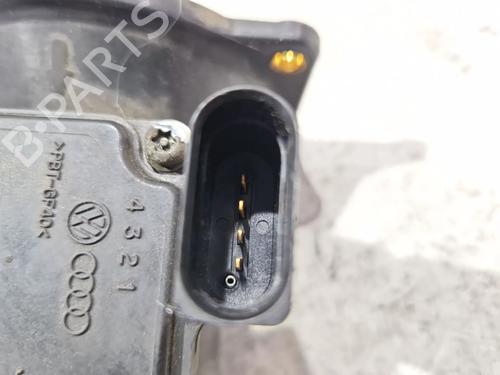 Mass air flow sensor VW GOLF IV (1J1) 1.6 | BP29518740M95