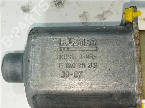 Right front window motor AUDI A3 (8P1) 2.0 TDI 16V quattro | BP23919328E20 