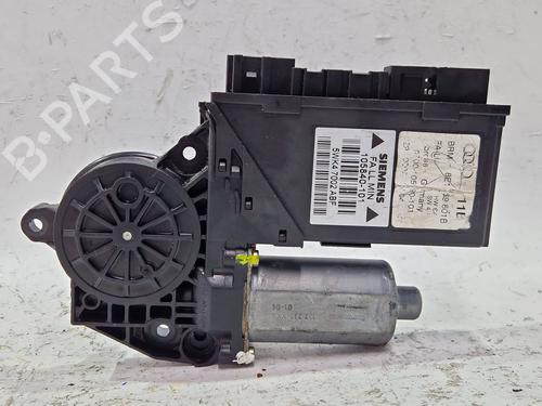 Vindusheismotor venstre foran AUDI A4 B6 (8E2) 2.5 TDI quattro (180 hp) 29990244