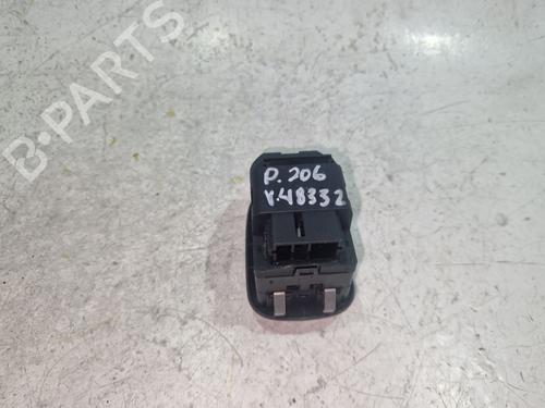 Left front window switch PEUGEOT 206 Hatchback (2A/C) 1.4 16V | BP33543846I27 - Image 5